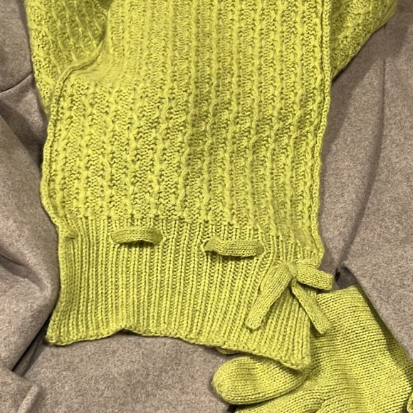 Cashmere scarf and gloves set - Picture 4 of 16